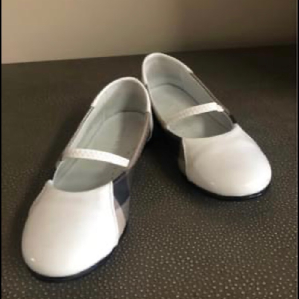 Burberry white patent & taupe exploded check leather mary jane flats - size 26
